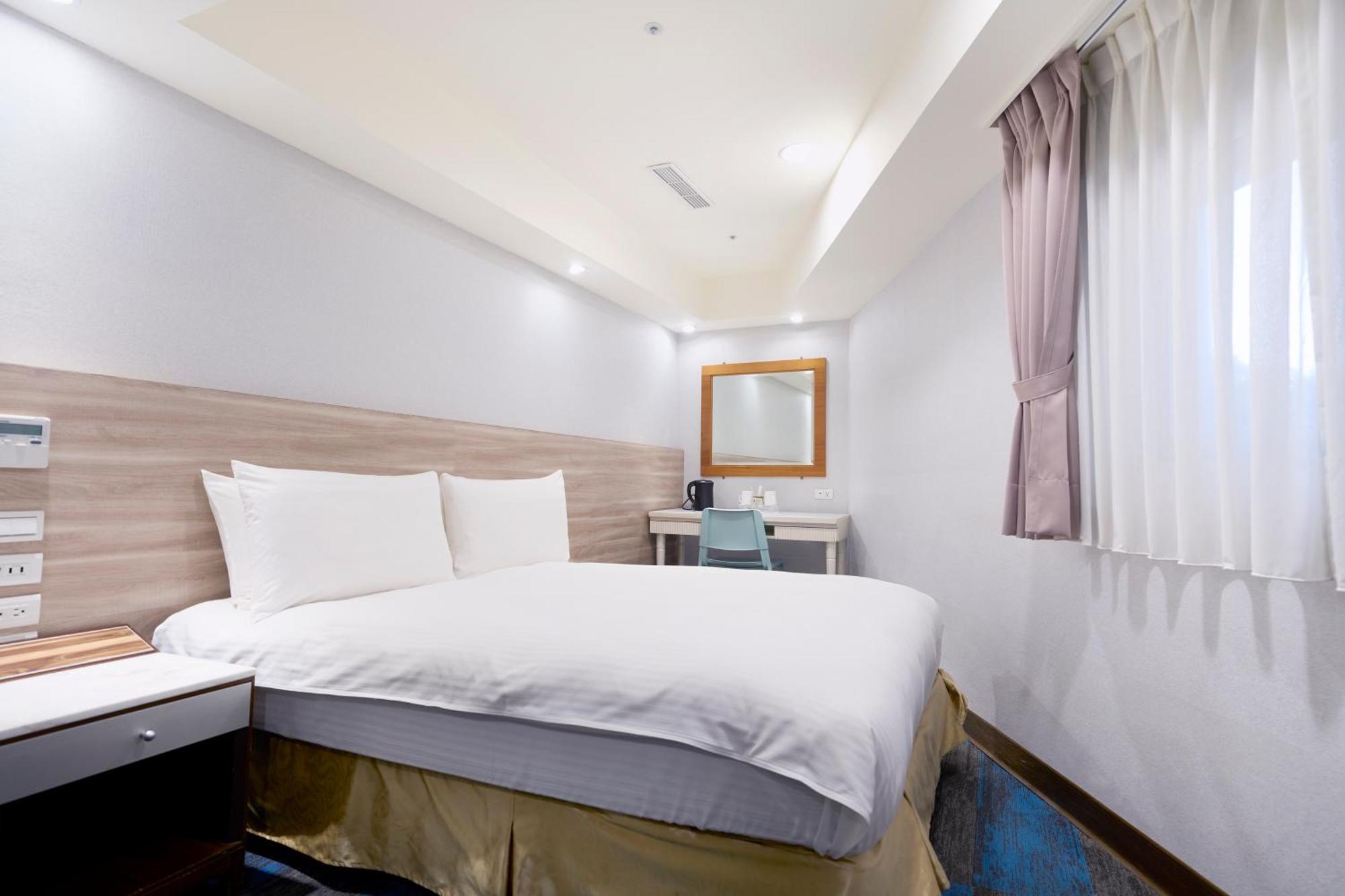 華麗大飯店ferrary Hotel Taipeh Exterior foto