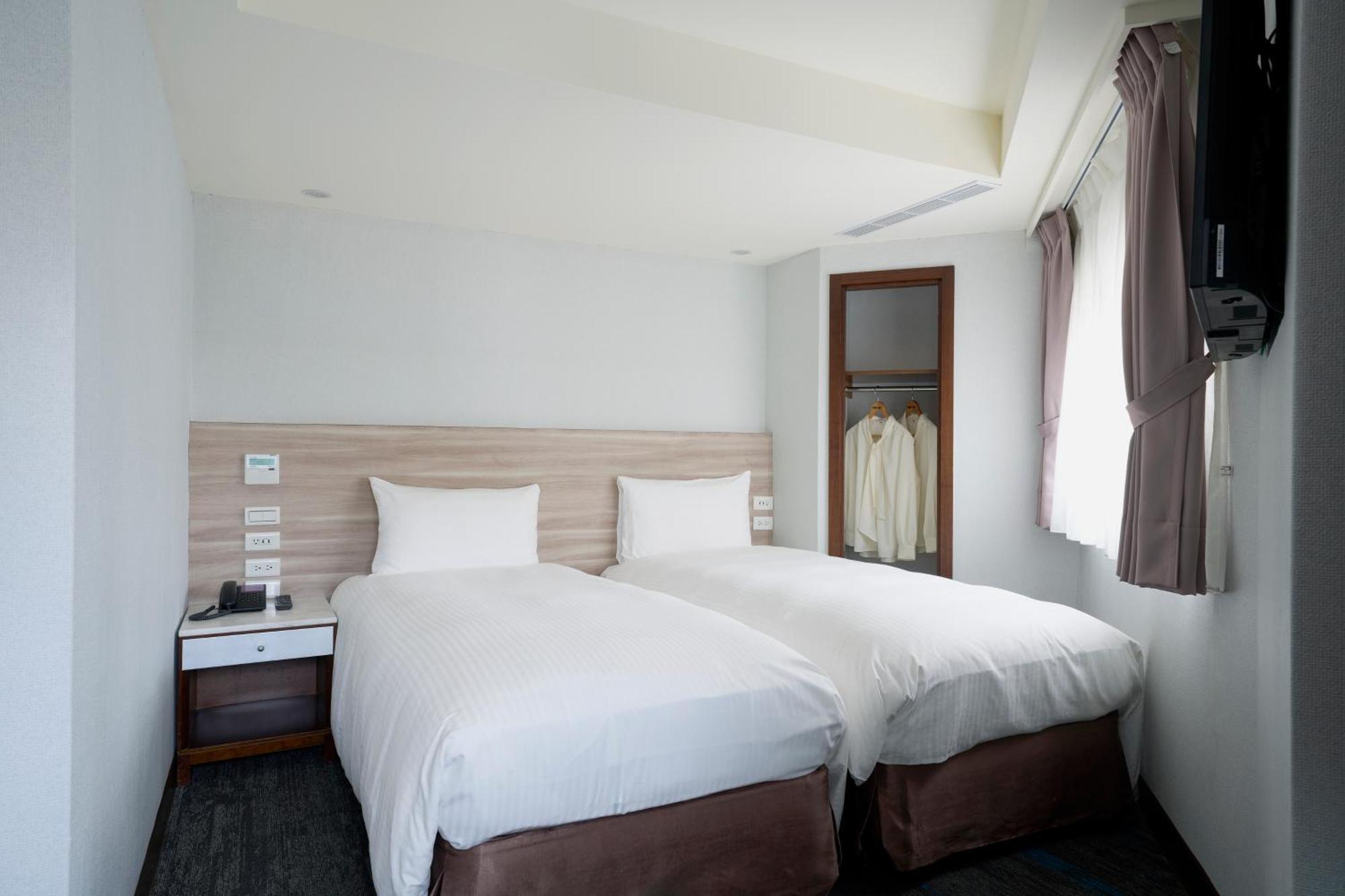 華麗大飯店ferrary Hotel Taipeh Exterior foto