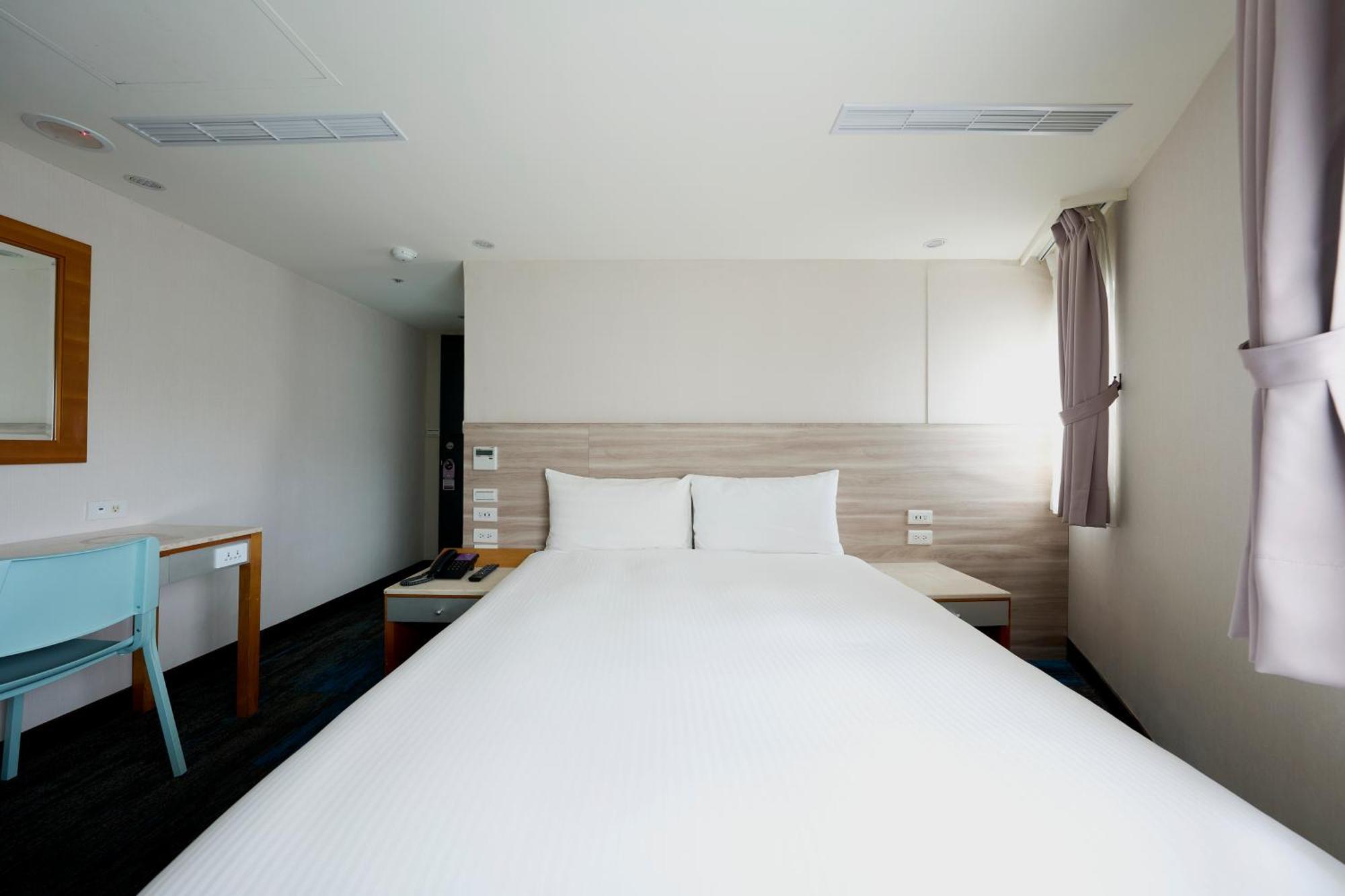 華麗大飯店ferrary Hotel Taipeh Exterior foto