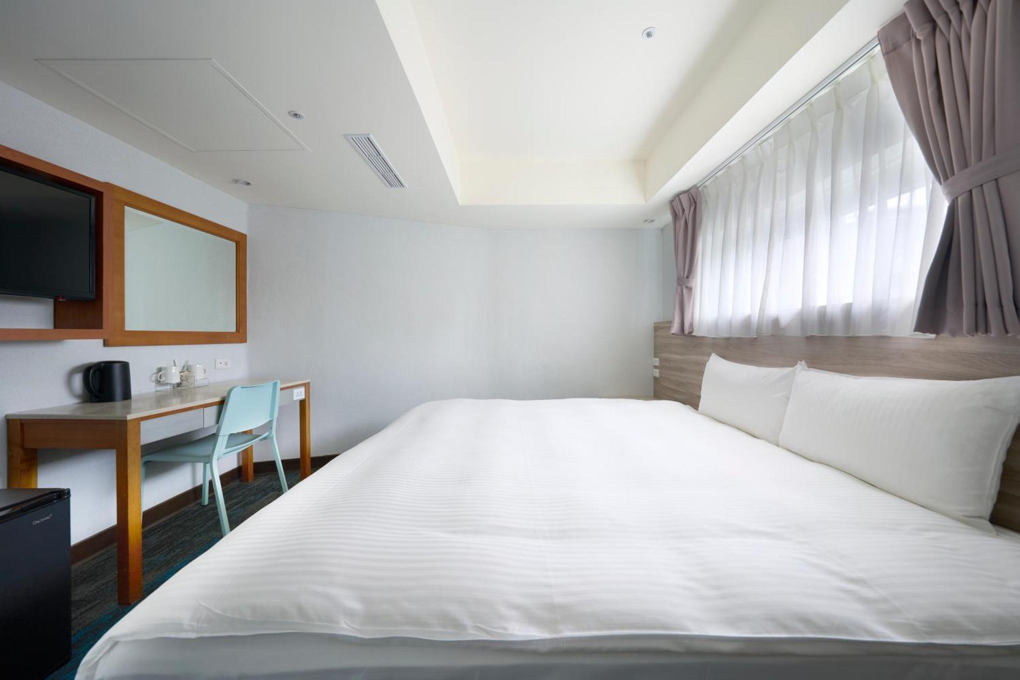 華麗大飯店ferrary Hotel Taipeh Exterior foto